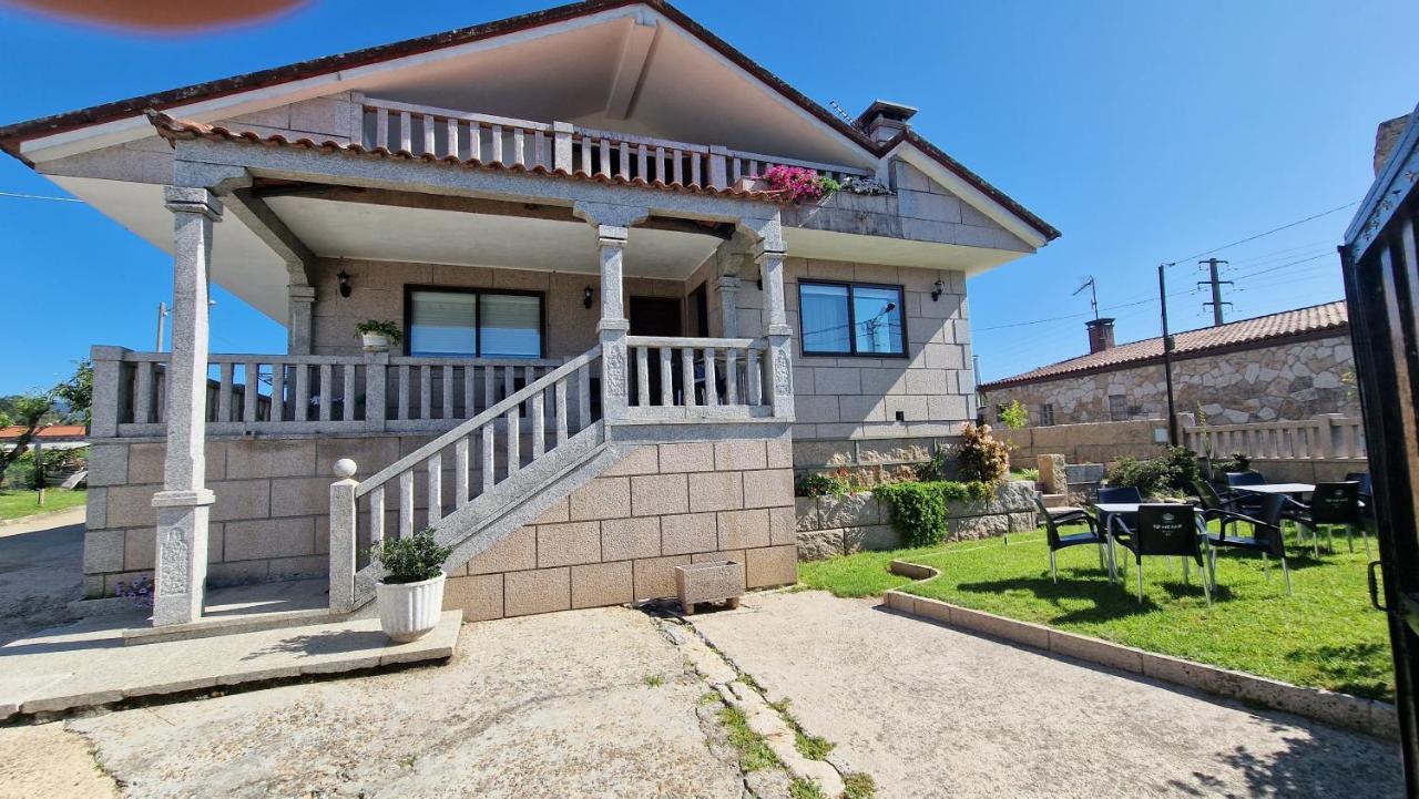 Апартаменти Casa Celia Camino Portugues Туй Екстер'єр фото
